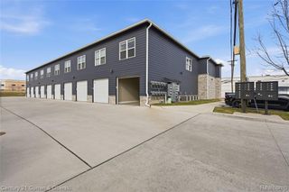 1241 E Woodward Heights Boulevard 5, Hazel Park, MI 48030