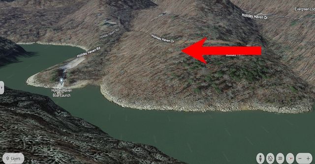 94 Holiday Haven Dr, Smithville, TN 37166