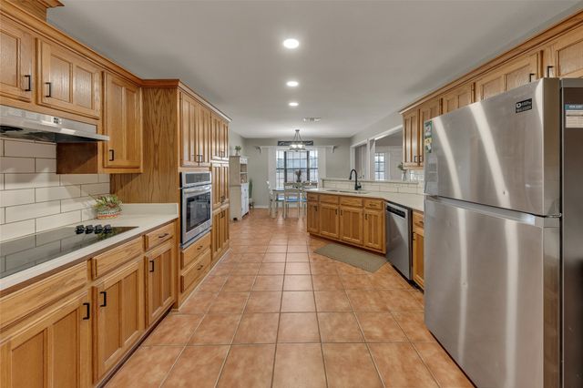 283 County Road 4440, Winnsboro, TX 75494