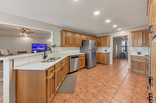 283 County Road 4440, Winnsboro, TX 75494