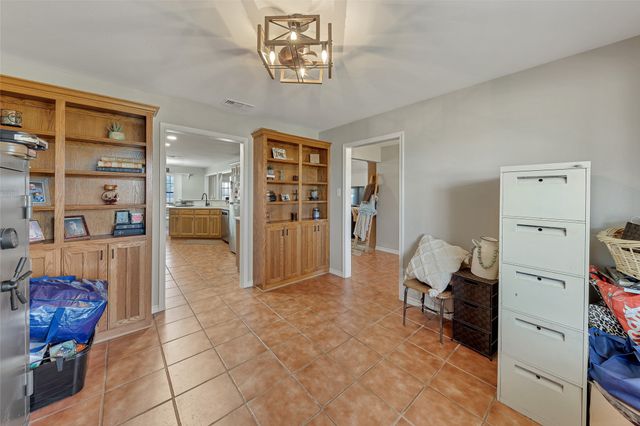 283 County Road 4440, Winnsboro, TX 75494