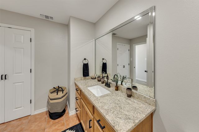 283 County Road 4440, Winnsboro, TX 75494