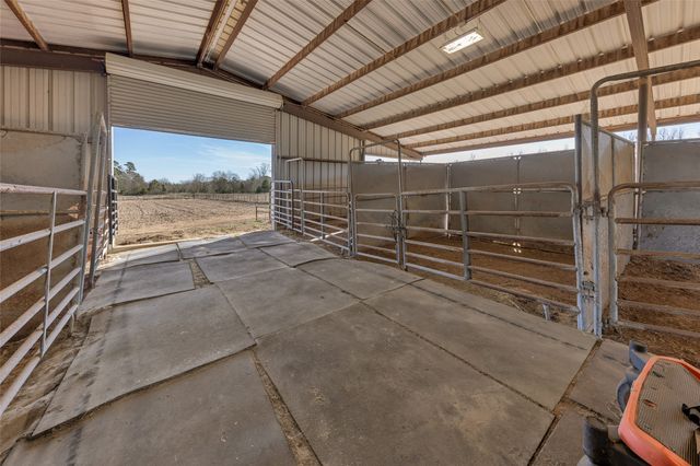 283 County Road 4440, Winnsboro, TX 75494