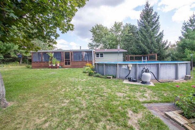 N7403 Switzke ROAD, Watertown, WI 53094