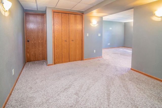 N7403 Switzke ROAD, Watertown, WI 53094