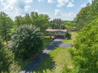 N7403 Switzke ROAD, Watertown, WI 53094