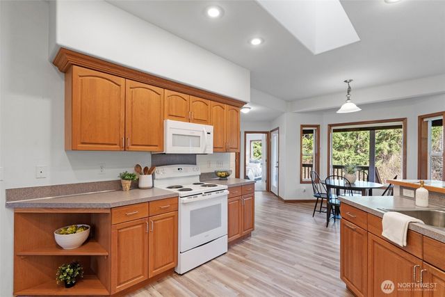 112 Rosewood Estates Lane, Chehalis, WA 98532