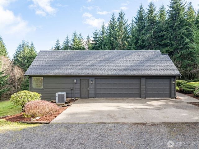 112 Rosewood Estates Lane, Chehalis, WA 98532