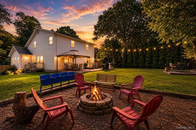 2915 Hyatt Street, Yorktown Heights, NY 10598