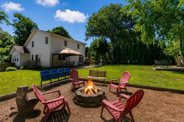 2915 Hyatt Street, Yorktown Heights, NY 10598