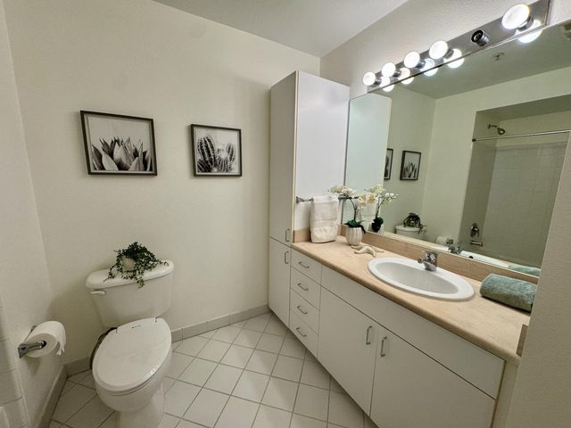 8400 Oceanview Terrace 120, San Francisco, CA 94132