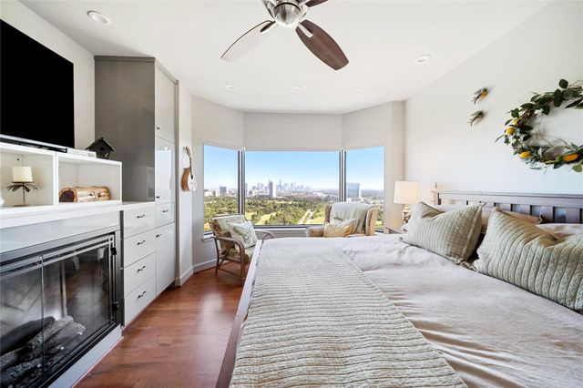 2001 Holcombe Boulevard 2502, Houston, TX 77030