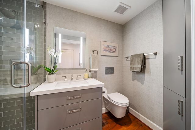 2001 Holcombe Boulevard 2502, Houston, TX 77030