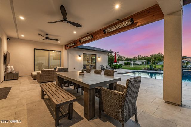 5426 E SWEETWATER Avenue, Scottsdale, AZ 85254