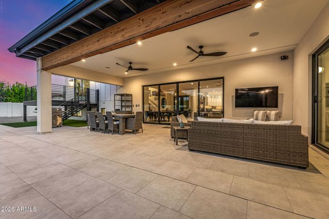 5426 E SWEETWATER Avenue, Scottsdale, AZ 85254