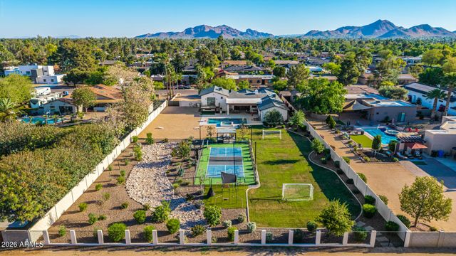 5426 E SWEETWATER Avenue, Scottsdale, AZ 85254