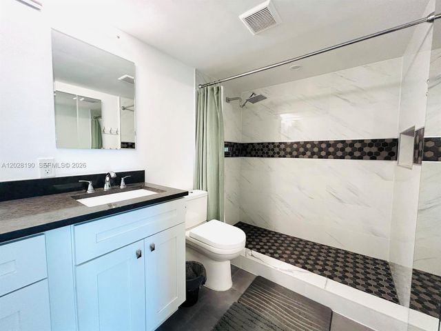 3004 Portofino Isle B2, Coconut Creek, FL 33066