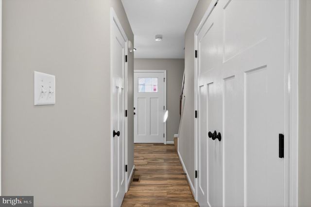 207 S LOUDOUN ST, Strasburg, VA 22657