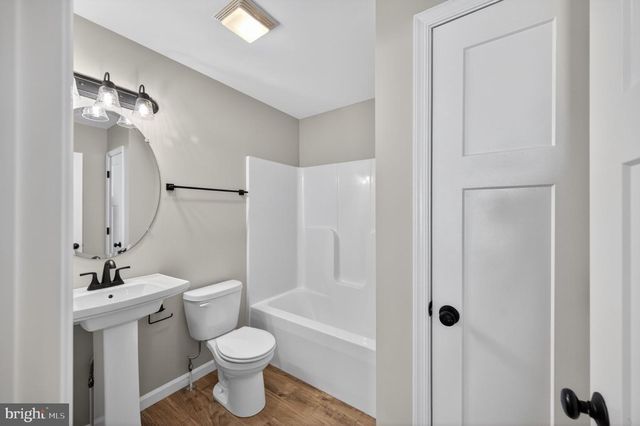 207 S LOUDOUN ST, Strasburg, VA 22657