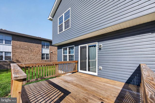 207 S LOUDOUN ST, Strasburg, VA 22657