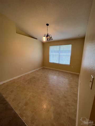 4966 Berkeley Forest Blvd, Gulf Breeze, FL 32563