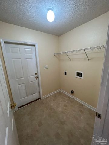 4966 Berkeley Forest Blvd, Gulf Breeze, FL 32563