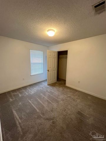 4966 Berkeley Forest Blvd, Gulf Breeze, FL 32563