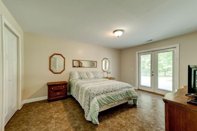 924 Black Bass Rd, Cohutta, GA 30710
