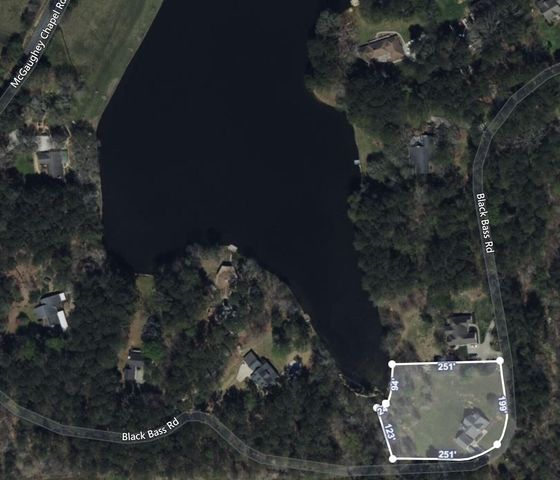 924 Black Bass Rd, Cohutta, GA 30710