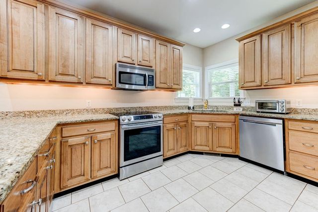 924 Black Bass Rd, Cohutta, GA 30710