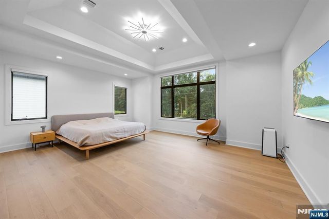 4 Wedgehill Lane, Montvale, NJ 07645