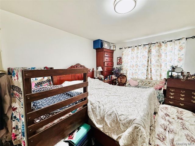 2154 Haight Avenue, Bronx, NY 10461