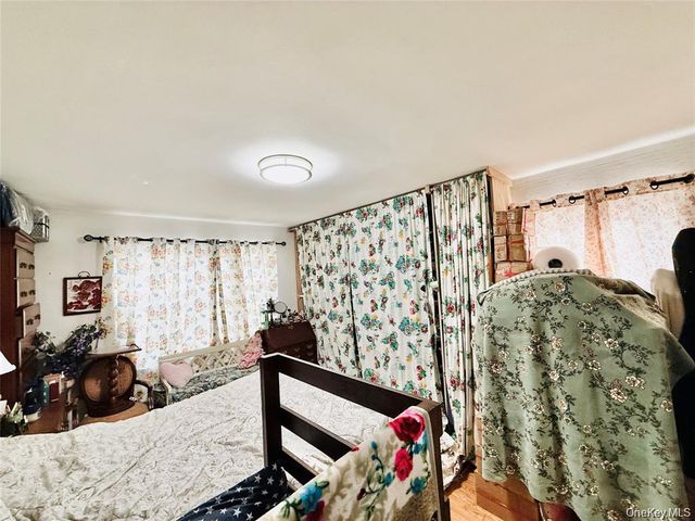 2154 Haight Avenue, Bronx, NY 10461