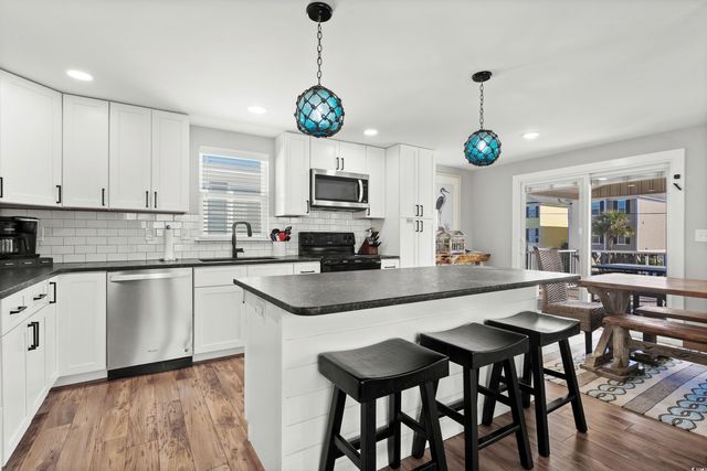 2118 Lark Dr., Surfside Beach, SC 29575