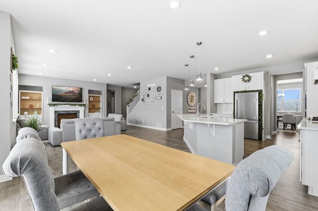 16206 Europa Avenue N, Hugo, MN 55038