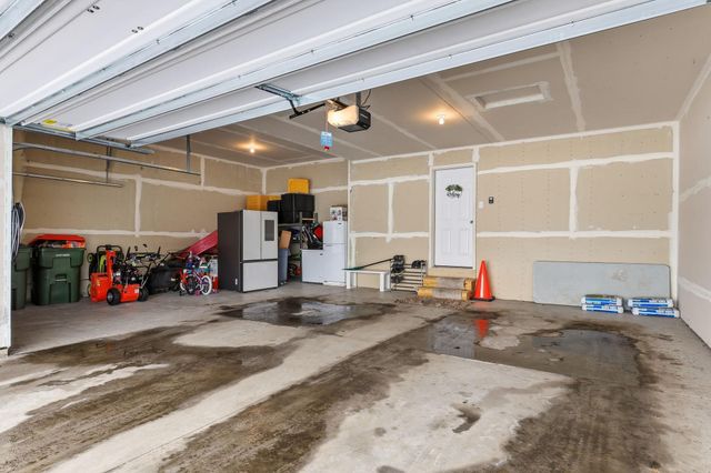 16206 Europa Avenue N, Hugo, MN 55038