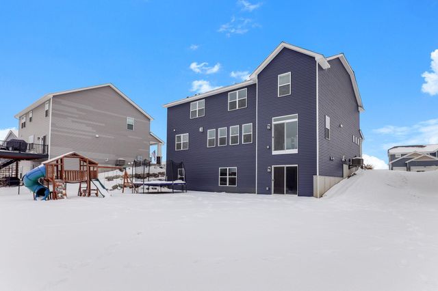 16206 Europa Avenue N, Hugo, MN 55038