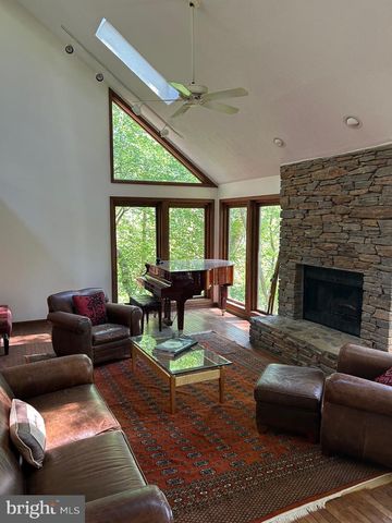 10 CHESTERFIELD CT, Monkton, MD 21111