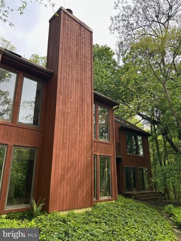 10 CHESTERFIELD CT, Monkton, MD 21111