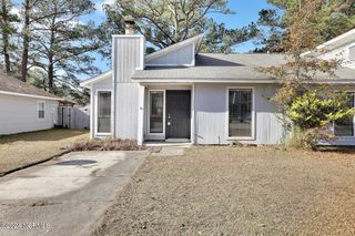 113 Village Circle, Jacksonville, NC 28546