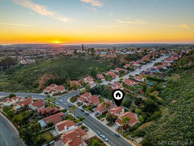 9454 Oviedo St, San Diego, CA 92129