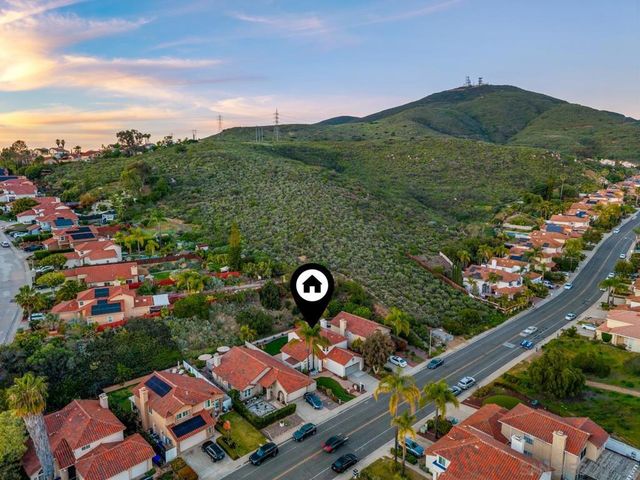 9454 Oviedo St, San Diego, CA 92129