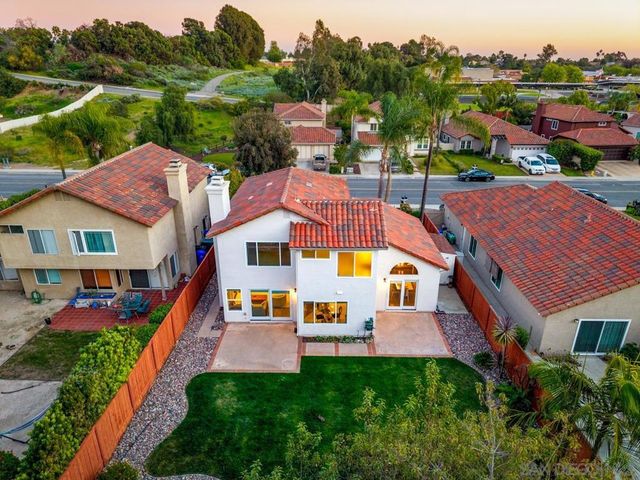 9454 Oviedo St, San Diego, CA 92129