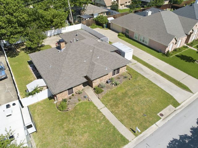 638 Park Lane, Highland Village, TX 75077