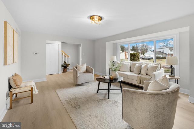 503 VALLEY RUN DR, Cherry Hill, NJ 08002