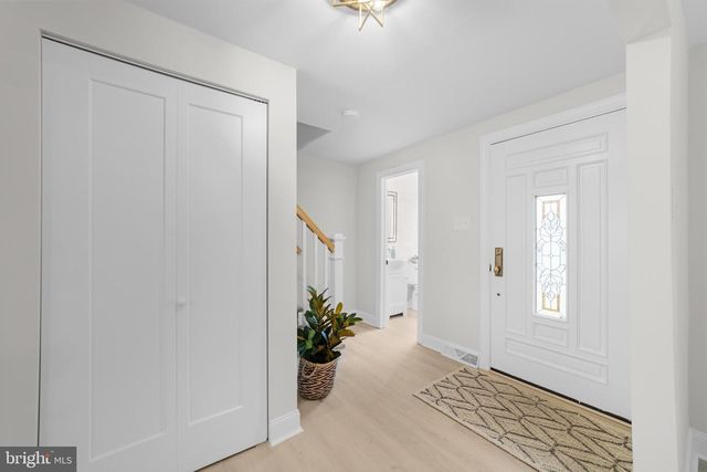 503 VALLEY RUN DR, Cherry Hill, NJ 08002