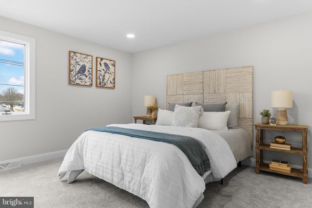 503 VALLEY RUN DR, Cherry Hill, NJ 08002