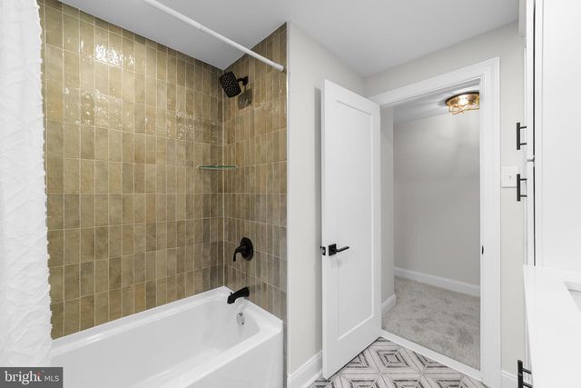 503 VALLEY RUN DR, Cherry Hill, NJ 08002