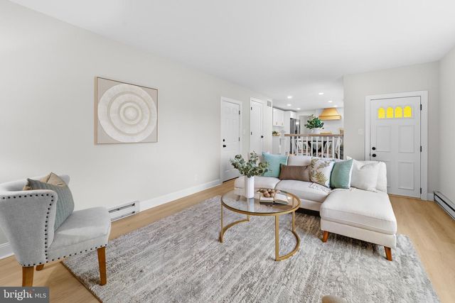 503 VALLEY RUN DR, Cherry Hill, NJ 08002