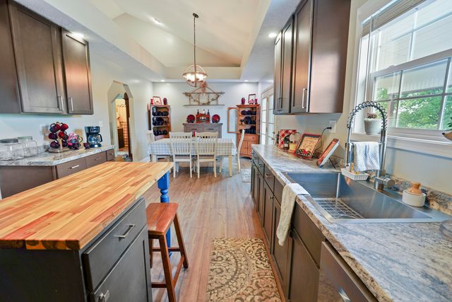 145 Hidden Creek Drive, Somerset, KY 42503